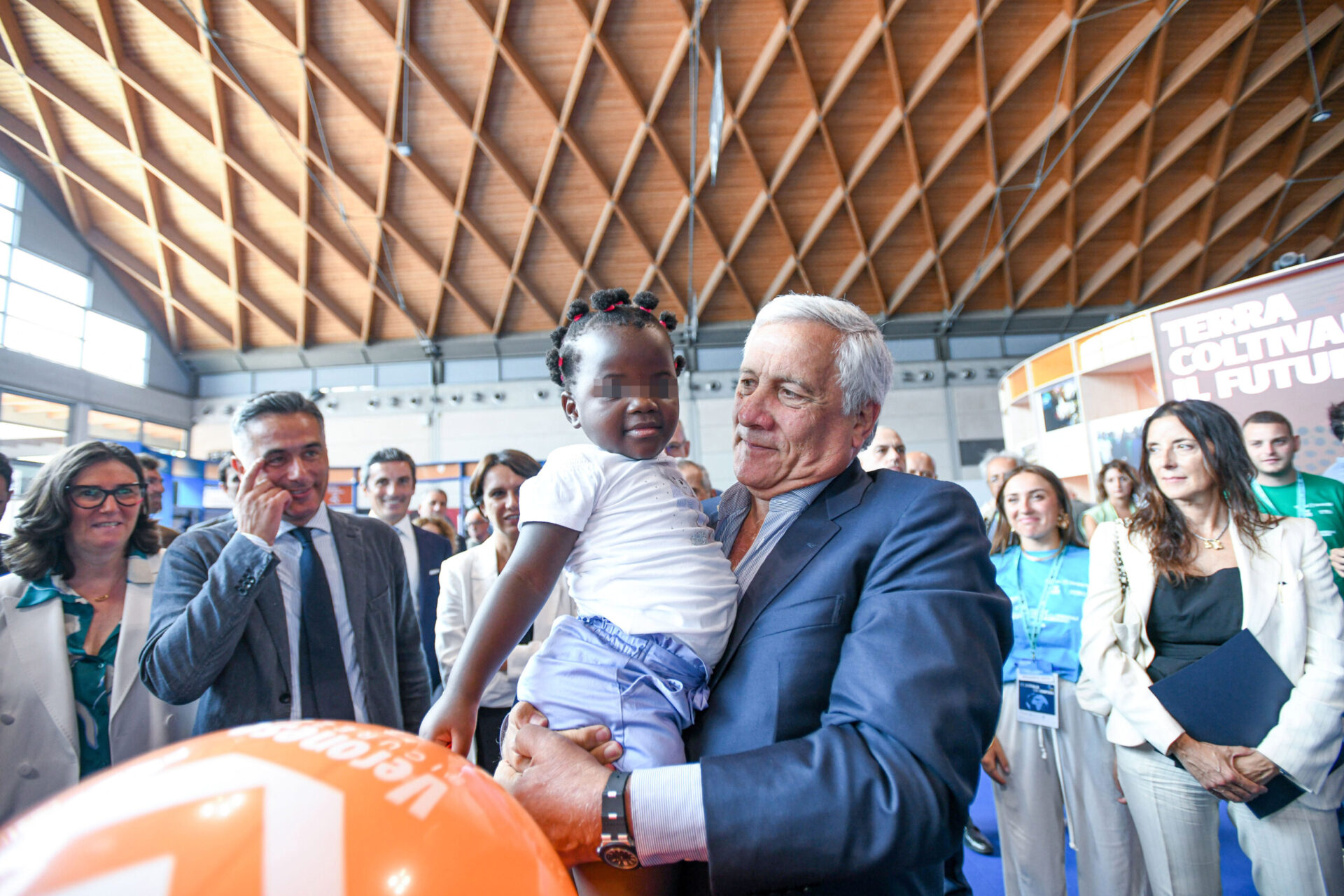 ius-scholae,-tajani:-“essere-italiano-non-e-legato-alle-generazioni.-contano-i-valori”